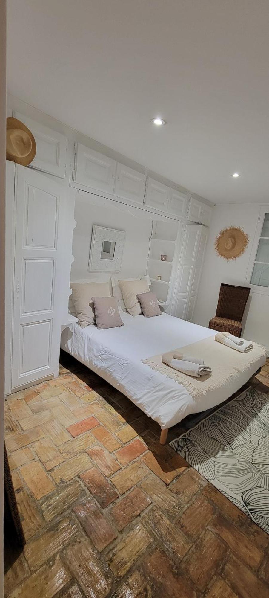 Petite Maison Mitoyenne Au Coeur De Saint Tropez Eksteriør billede